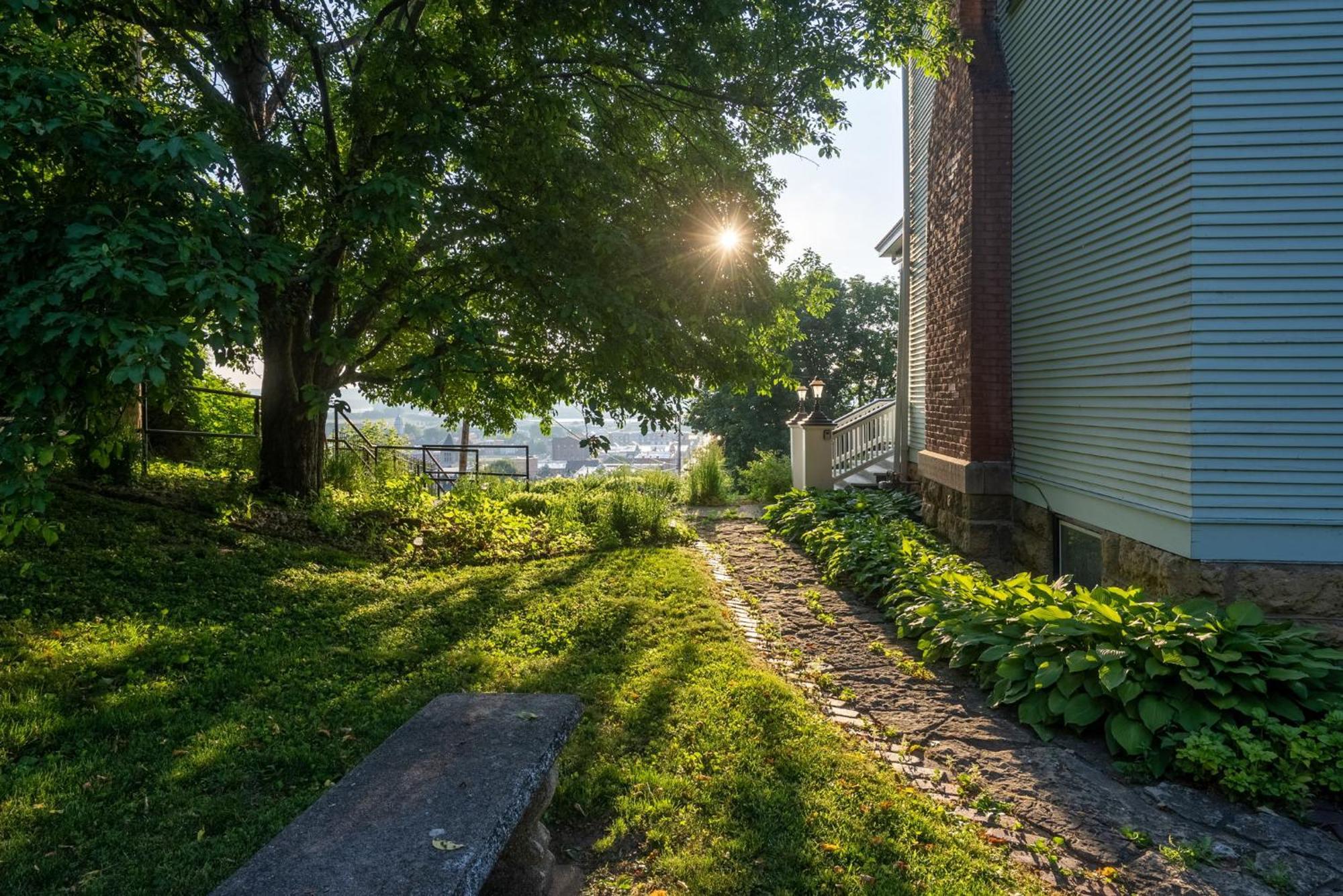 Dubuque'S Front Porch, Historic Charmer, Walk Downtown Dış mekan fotoğraf